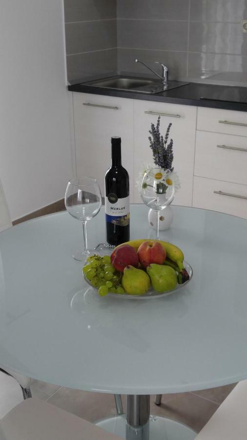 Apartmani Roberta Jurdani Zewnętrze zdjęcie