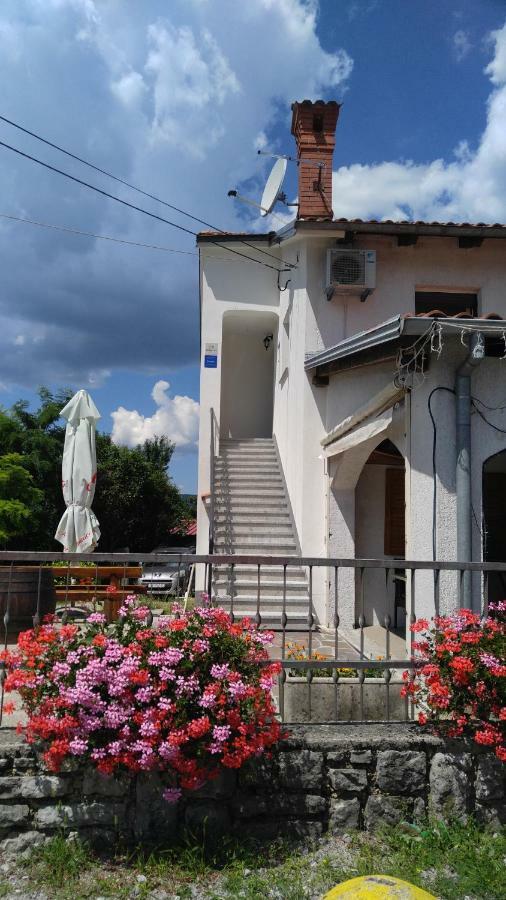 Apartmani Roberta Jurdani Zewnętrze zdjęcie